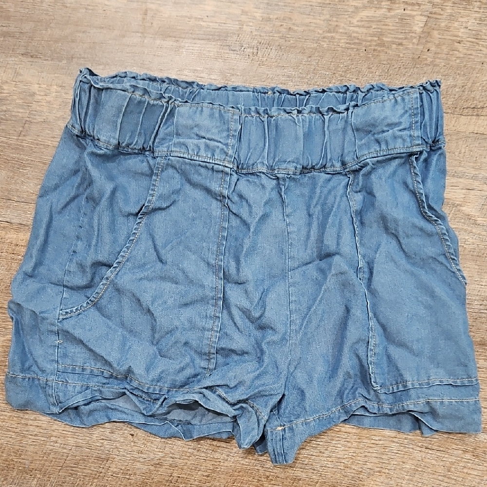 4/$25 Pink Lily High Waist Blue Chambray Shorts
